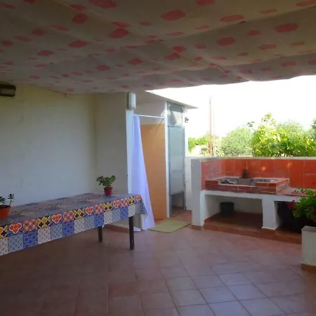 Country house Giardini Romeo La Melia *