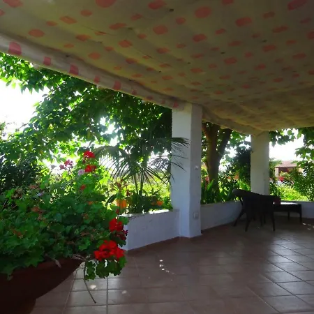 Country house Giardini Romeo La Melia *